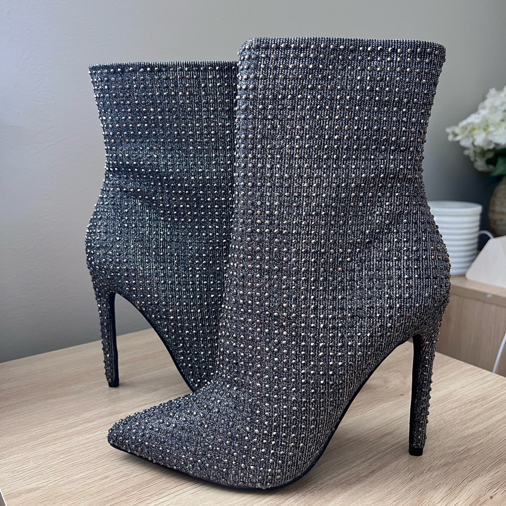 Steve Madden Black Heeled Boots with Stiletto Heel